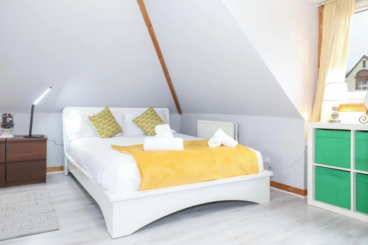 Mystayinn Elegant Edinburgh Guest House - Excellent Location - Free Parking - Five Star Amenities 0*,