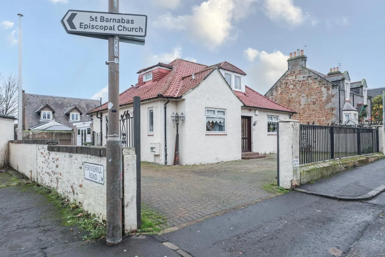 Mystayinn Elegant Edinburgh Guest House - Excellent Location - Free Parking - Five Star Amenities