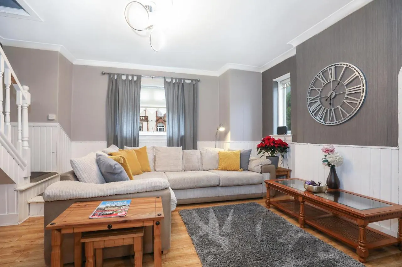 Mystayinn Elegant Edinburgh Guest House - Excellent Location - Free Parking - Five Star Amenities
