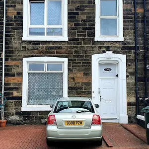 Dalry Guest house